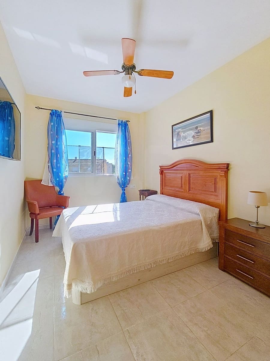 3 slaapkamer Appartement te koop in Miramar met zwembad - € 249.000 (Ref: 9989057)