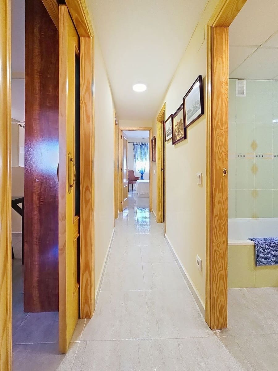 3 slaapkamer Appartement te koop in Miramar met zwembad - € 249.000 (Ref: 9989057)
