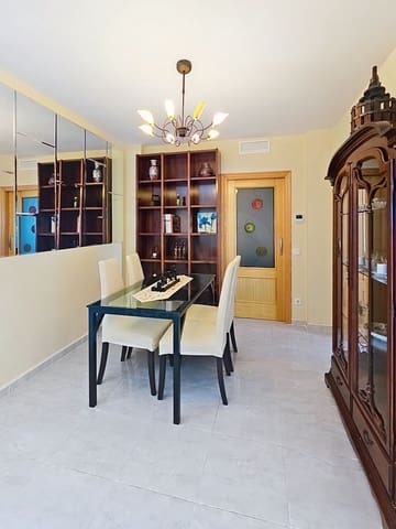 3 slaapkamer Appartement te koop in Miramar met zwembad - € 249.000 (Ref: 9989057)