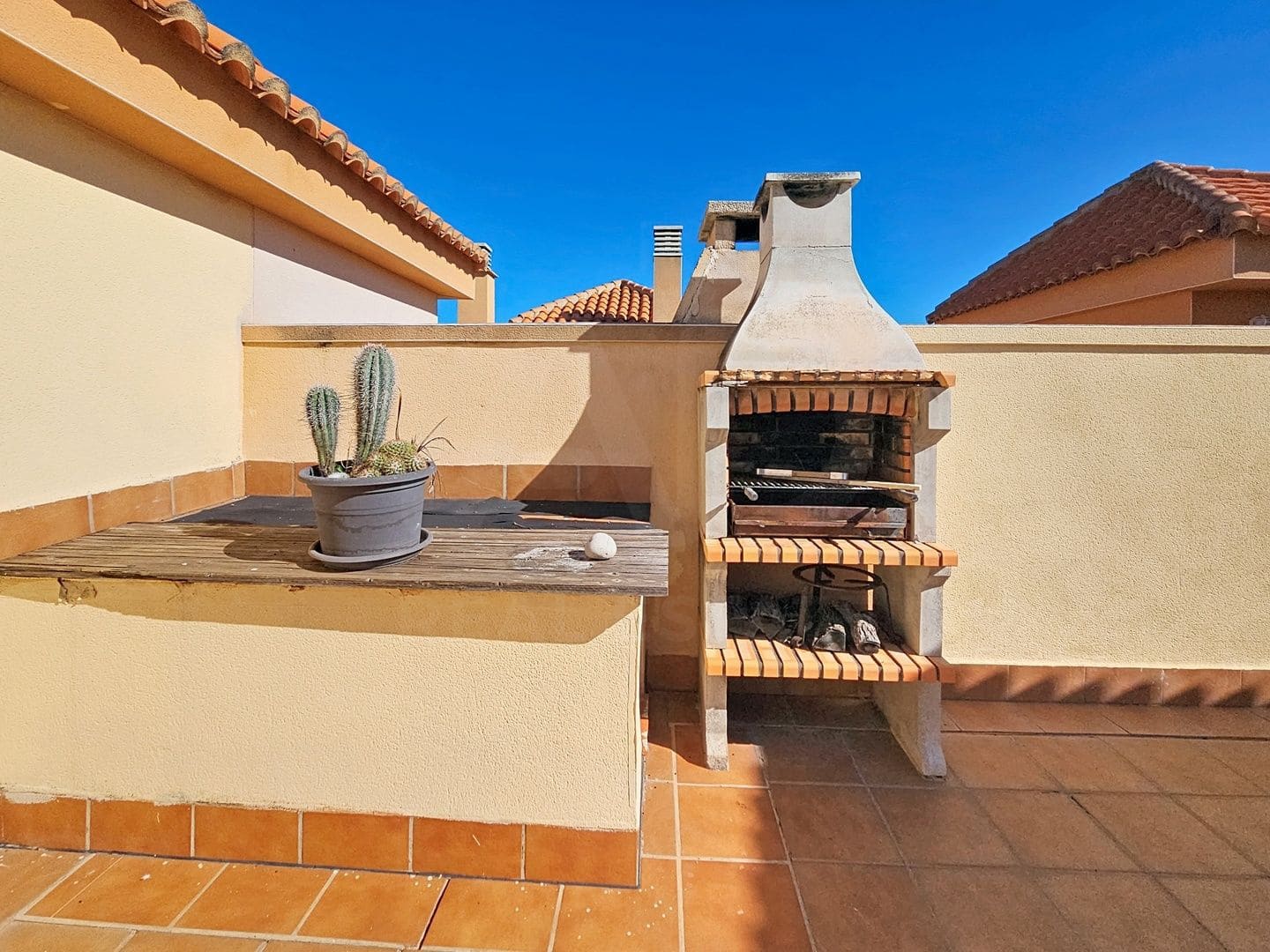3 slaapkamer Appartement te koop in Miramar met zwembad - € 249.000 (Ref: 9989057)