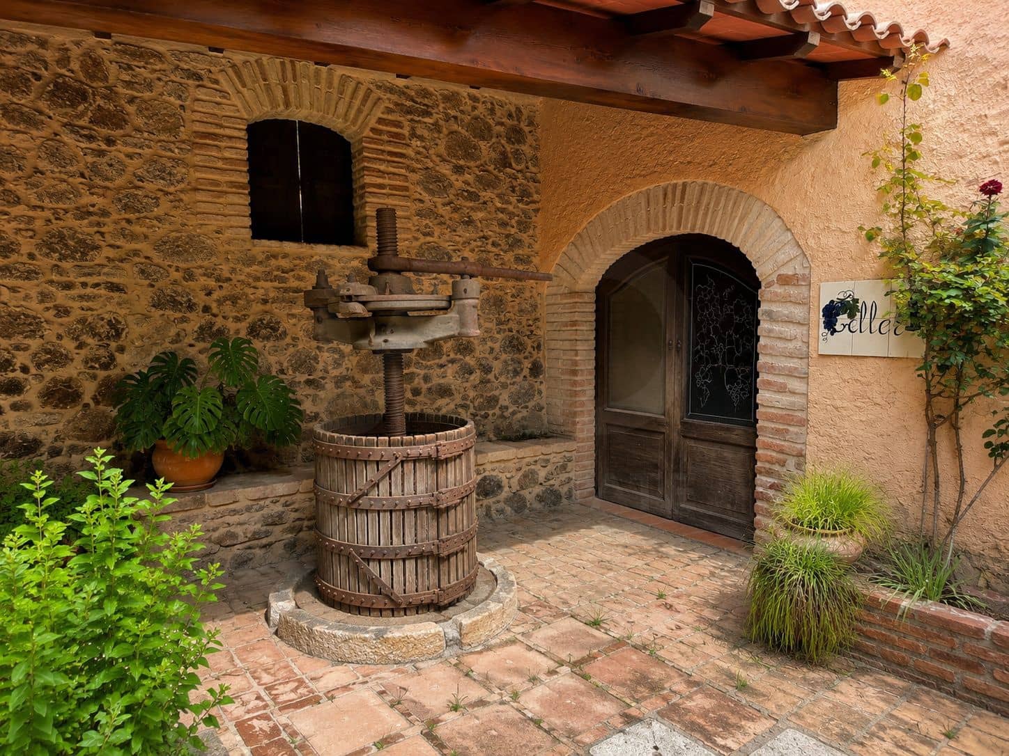 12 slaapkamer Finca/Landhuis te koop in Madrid stad met zwembad garage - € 5.600.000 (Ref: 9989058)