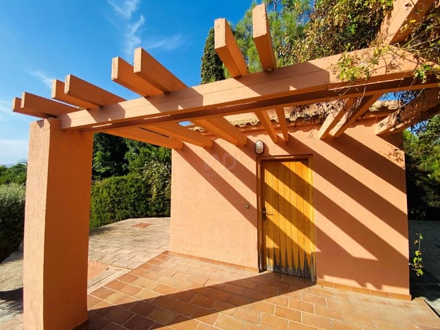 5 Zimmer Villa zu verkaufen in Santa Faz, Alicante / Alacant Stadt mit Pool Garage - 1.200.000 € (Ref: 9989061)