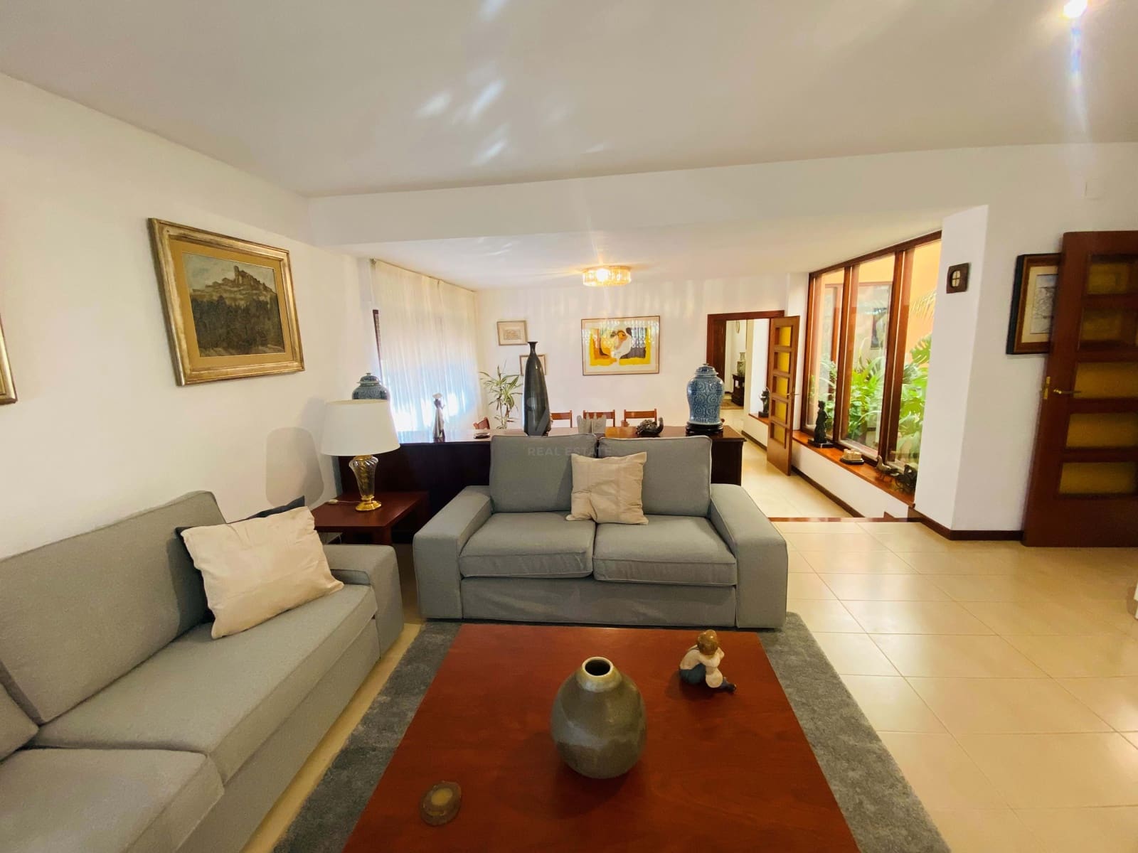 5 Zimmer Villa zu verkaufen in Alicante / Alacant Stadt mit Pool Garage - 1.200.000 € (Ref: 9989061)