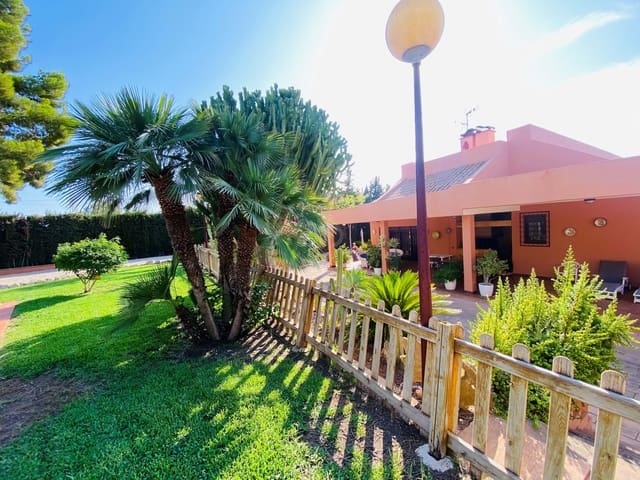 5 Zimmer Villa zu verkaufen in Santa Faz, Alicante / Alacant Stadt mit Pool Garage - 1.200.000 € (Ref: 9989061)