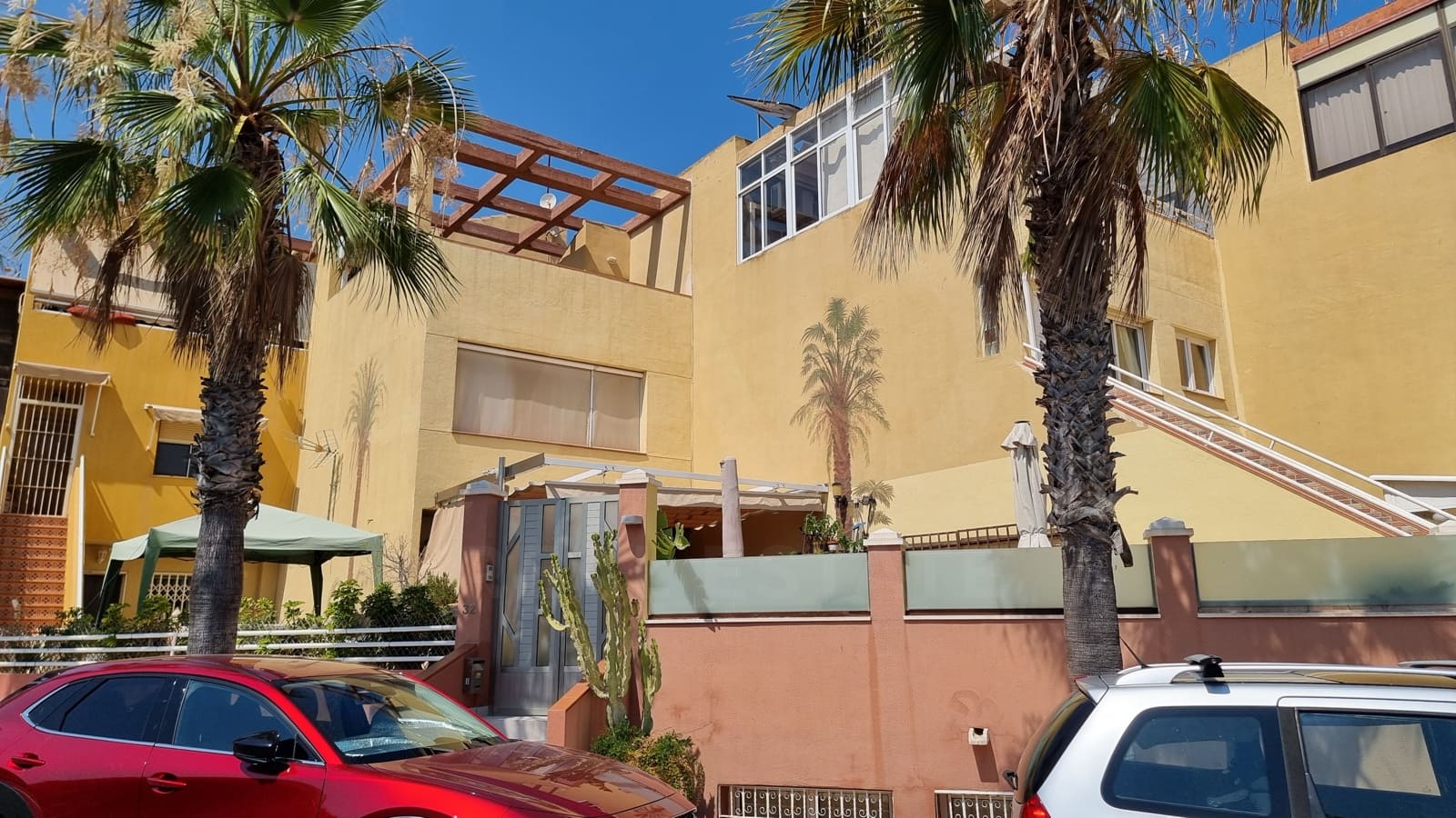 4 chambre Villa/Maison Mitoyenne à vendre à Alicante ville avec garage - 420 000 € (Ref: 9989066)