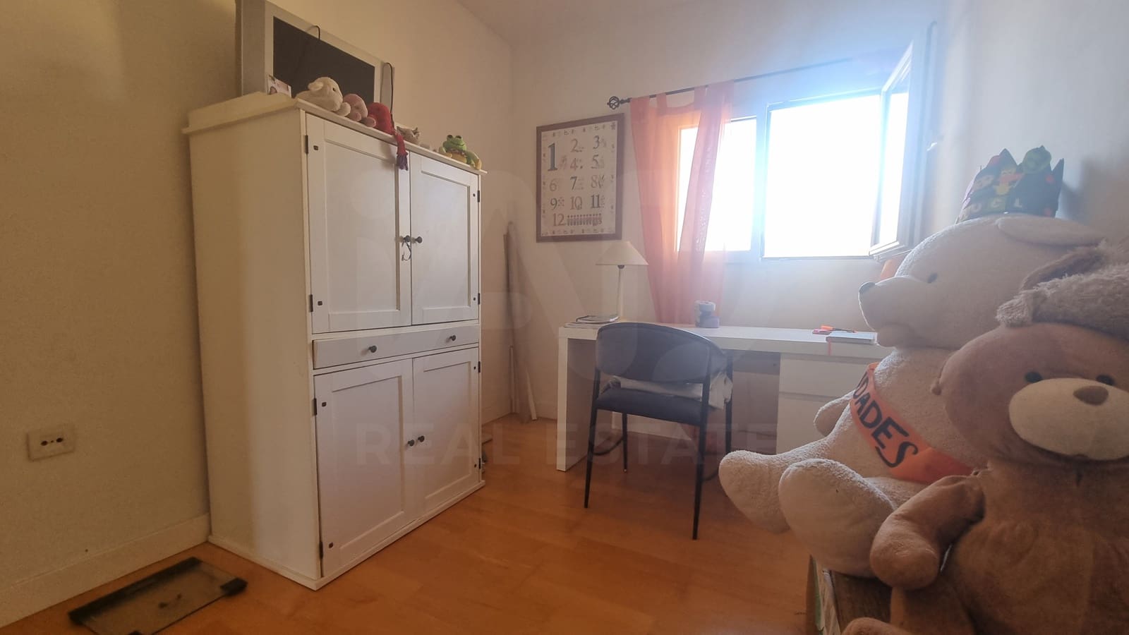 4 chambre Villa/Maison Mitoyenne à vendre à Alicante ville avec garage - 420 000 € (Ref: 9989066)