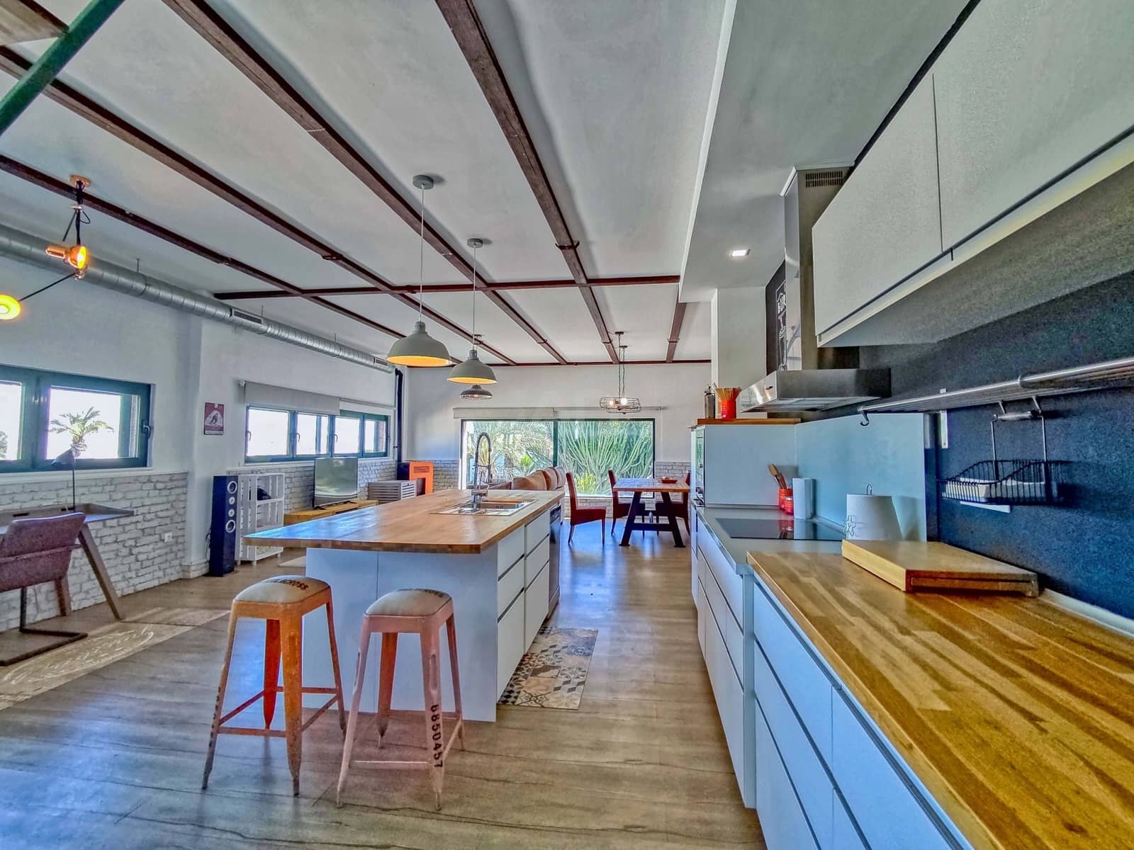 2 makuuhuone Ullakkoasunto myytävänä paikassa Alicante kaupunki mukana uima-altaan - 344 900 € (Ref: 9989070)