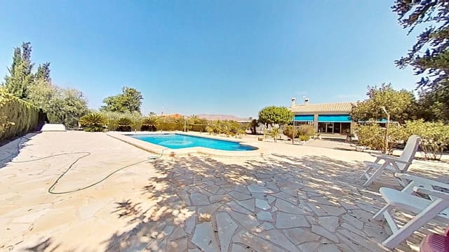 4 soverom Villa til salgs i Matola, Elche / Elx med svømmebasseng garasje - € 465 000 (Ref: 9989074)