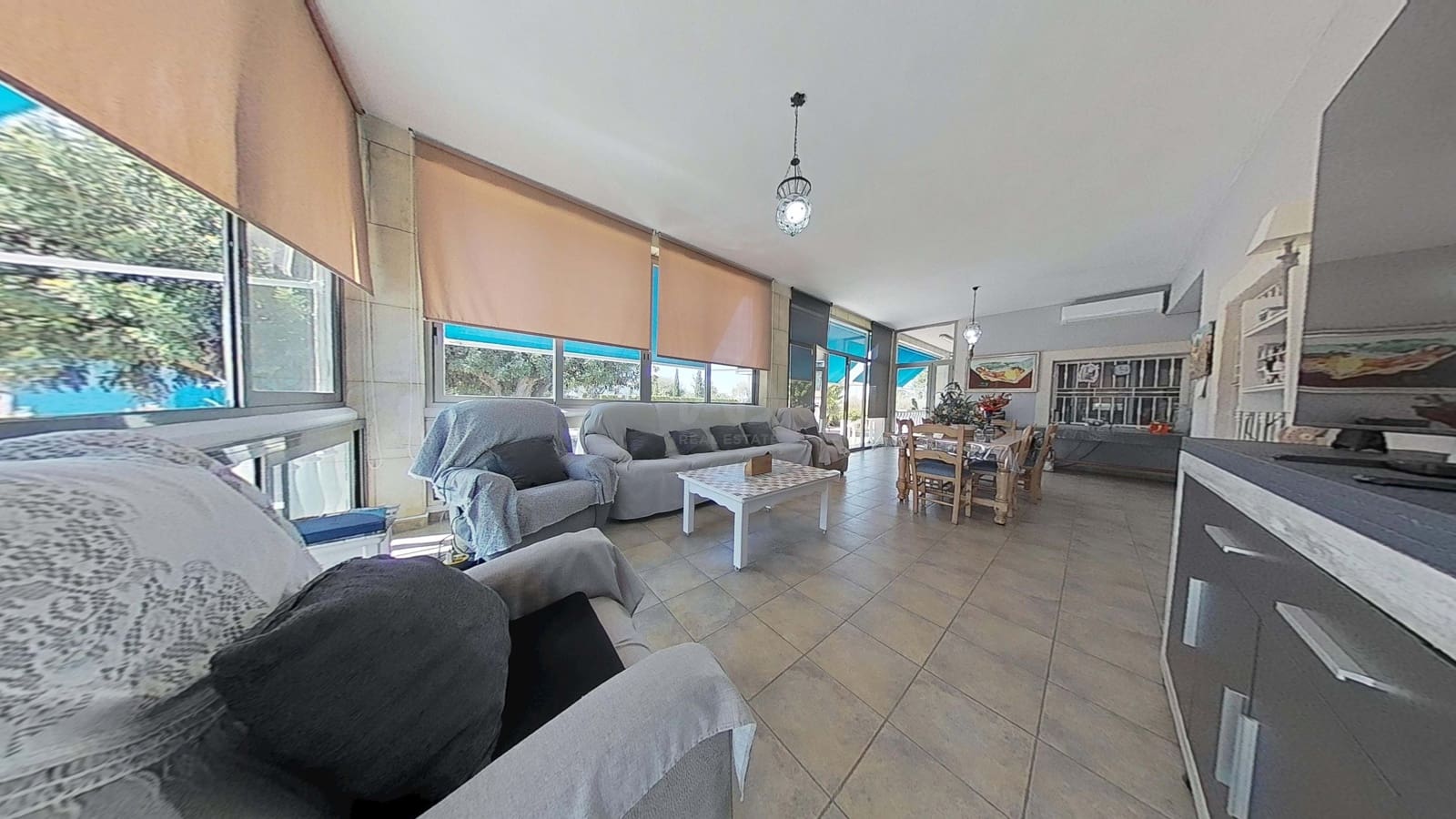4 camera da letto Villa in vendita in Matola con piscina garage - 465.000 € (Rif: 9989074)