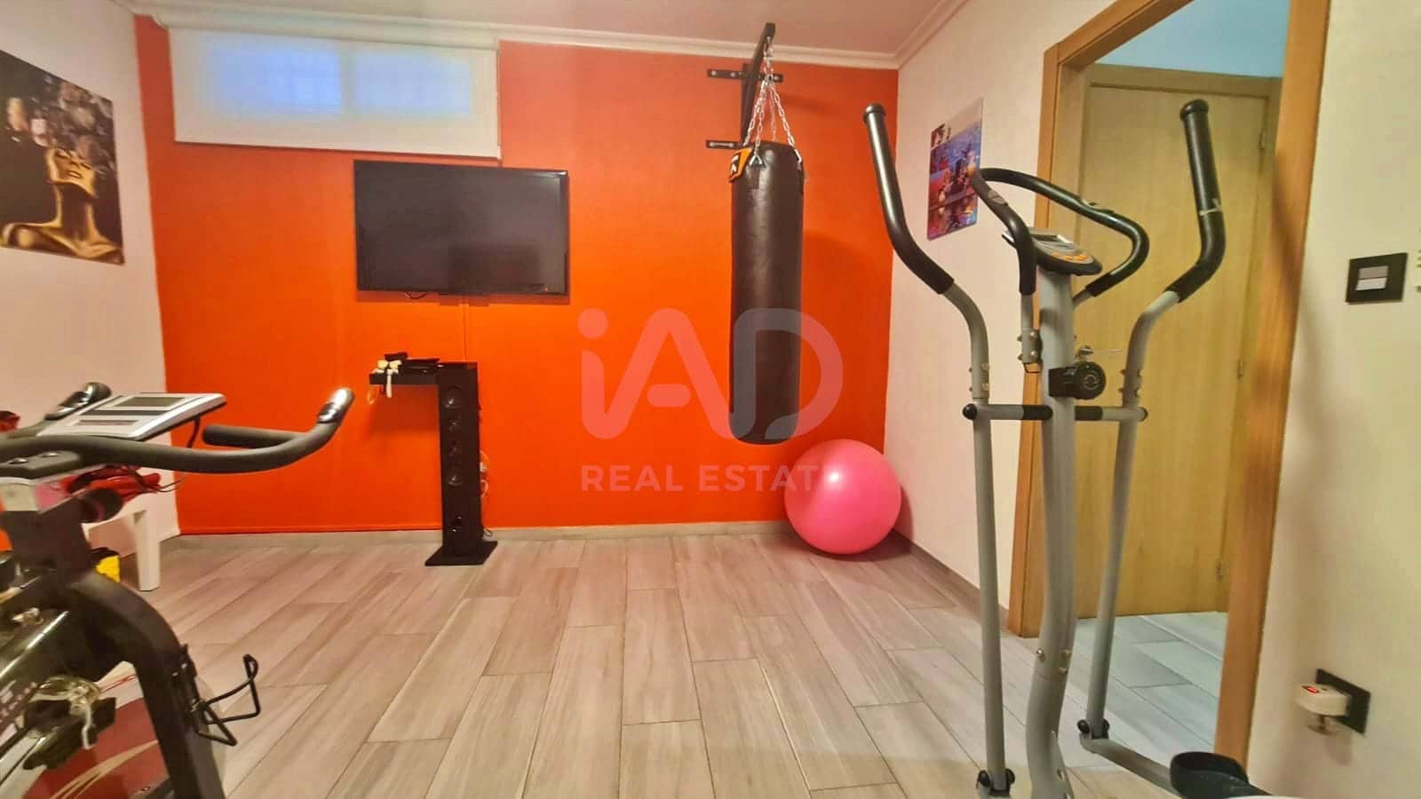 5 sypialnia Dom szeregowy na sprzedaż w Elche / Elx z basenem garażem - 520 000 € (Ref: 9989076)