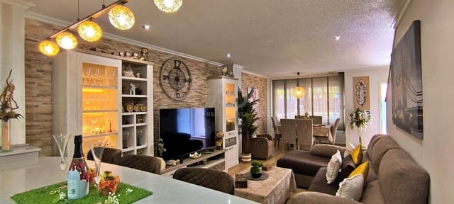 5 sypialnia Dom szeregowy na sprzedaż w Ciutat Universitària, Elche / Elx z basenem garażem - 520 000 € (Ref: 9989076)