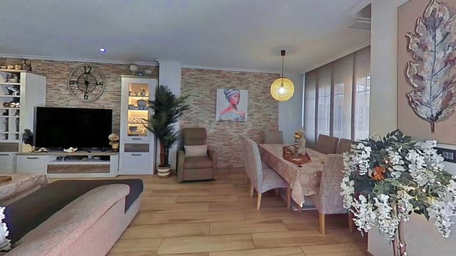 5 sypialnia Dom szeregowy na sprzedaż w Ciutat Universitària, Elche / Elx z basenem garażem - 520 000 € (Ref: 9989076)