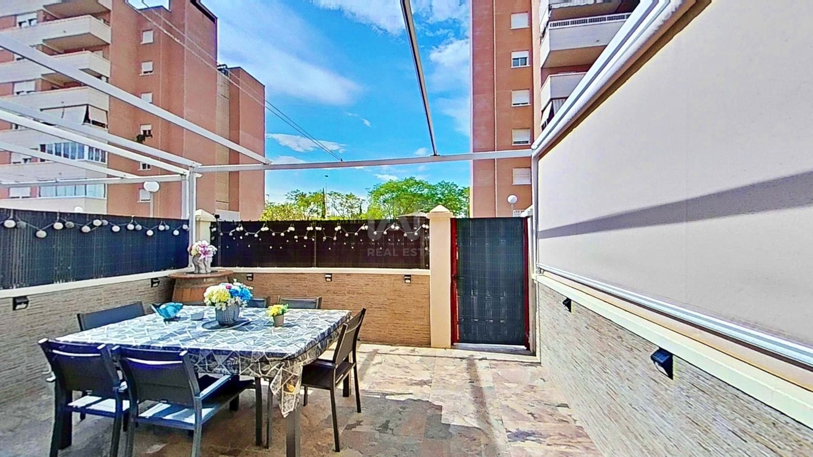 5 sypialnia Dom szeregowy na sprzedaż w Elche / Elx z basenem garażem - 520 000 € (Ref: 9989076)