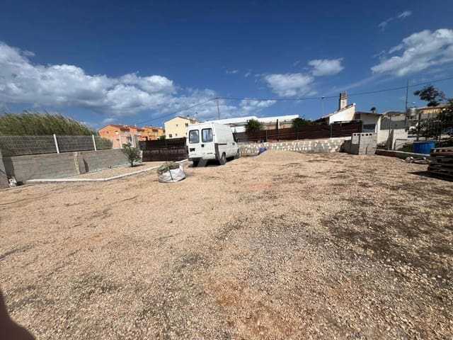 Ubebygd land til salgs i Valencia by - € 60 000 (Ref: 9989080)