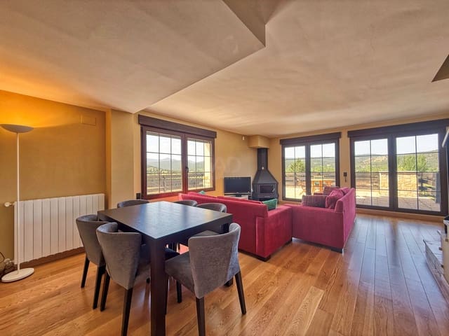 3 bedroom Terraced Villa for sale in Alcalá de la Selva with garage - € 459,000 (Ref: 9989081)