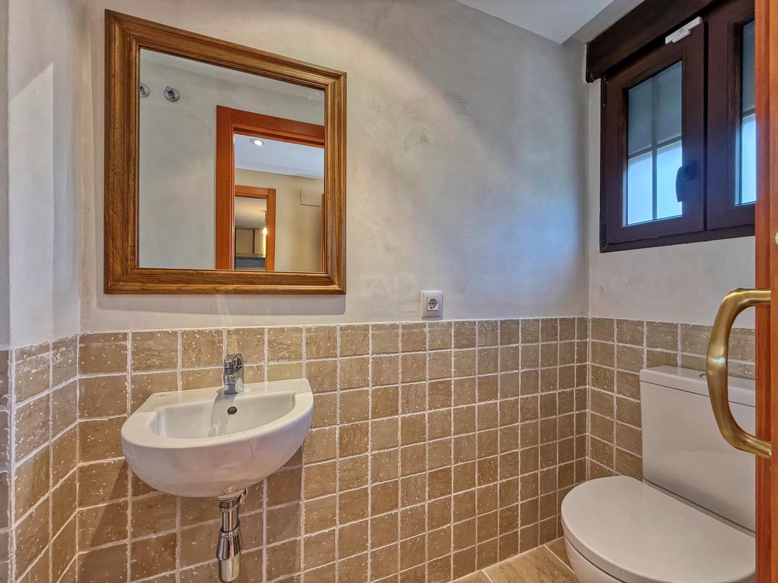 3 bedroom Terraced Villa for sale in Alcala de la Selva with garage - € 459,000 (Ref: 9989081)