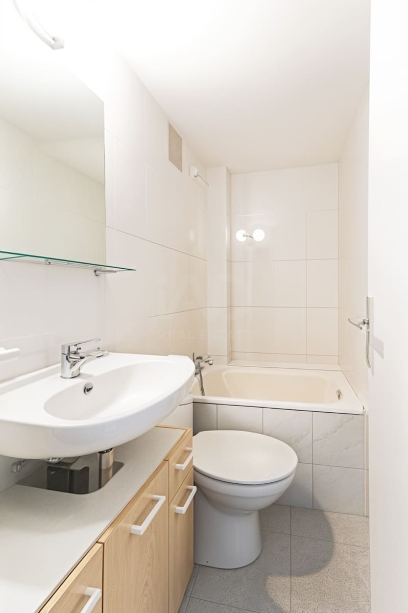2 sypialnia Apartament na sprzedaż w Miasto Barcelona - 140 000 € (Ref: 9989082)