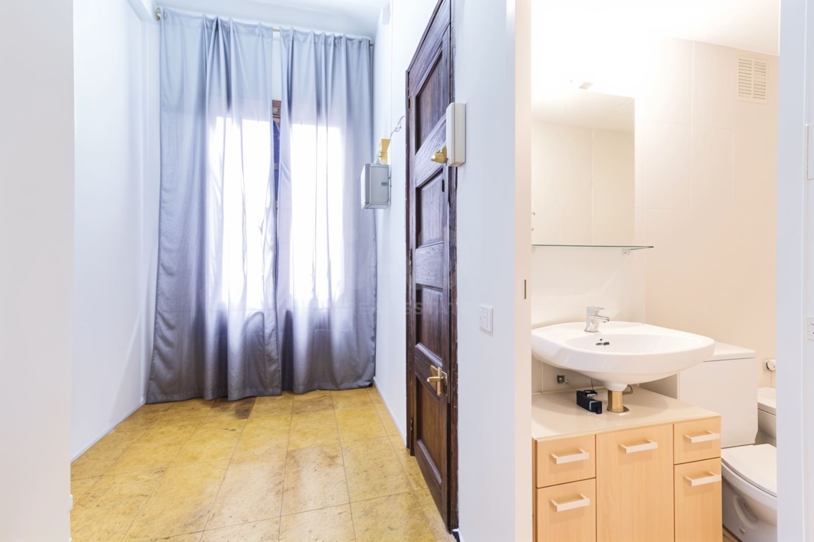 2 sypialnia Apartament na sprzedaż w Miasto Barcelona - 140 000 € (Ref: 9989082)