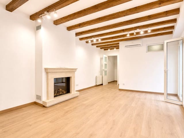 6 soverom Leilighet til salgs i El Barri Gòtic, Barcelona by - € 760 000 (Ref: 9989086)