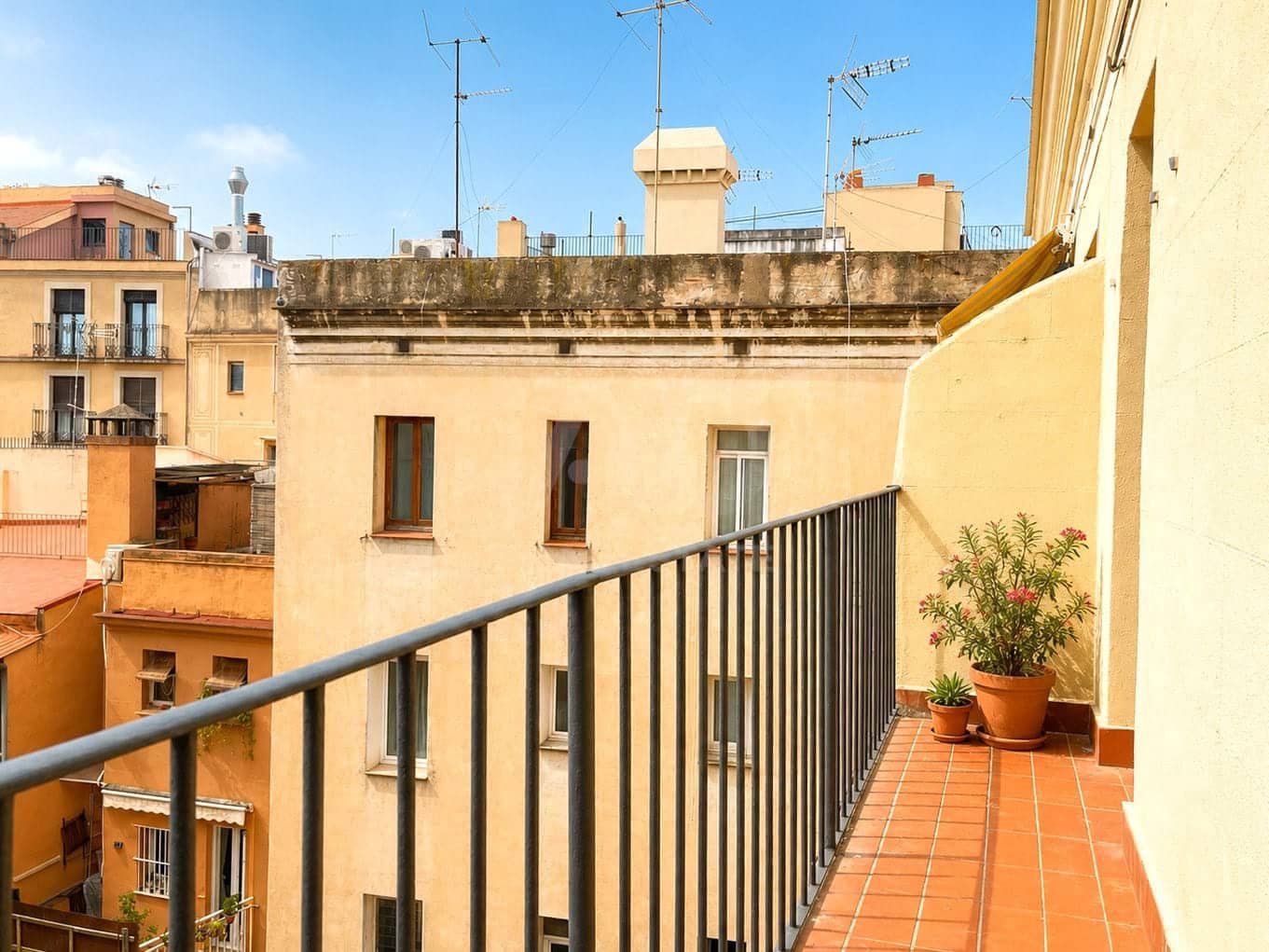 6 soverom Leilighet til salgs i Barcelona by - € 760 000 (Ref: 9989086)