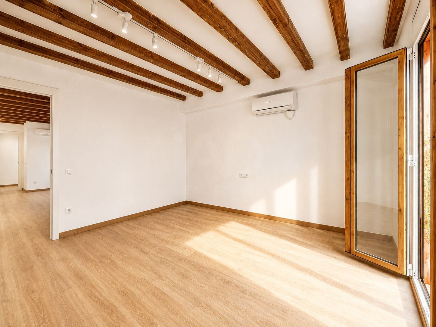 6 soverom Leilighet til salgs i Barcelona by - € 760 000 (Ref: 9989086)