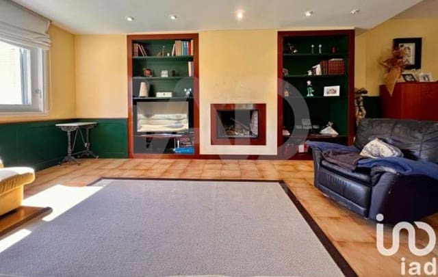 4 soveværelse Lejlighed til salg i Sant Andreu de Llavaneres med swimmingpool garage - € 698.000 (Ref: 9989087)