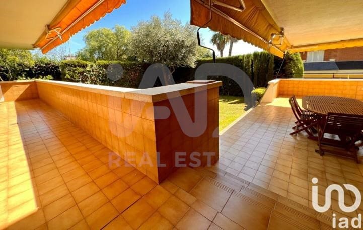 4 soveværelse Lejlighed til salg i Sant Andreu de Llavaneres med swimmingpool garage - € 698.000 (Ref: 9989087)