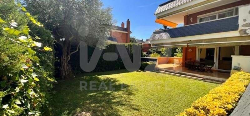 4 soveværelse Lejlighed til salg i Sant Andreu de Llavaneres med swimmingpool garage - € 698.000 (Ref: 9989087)