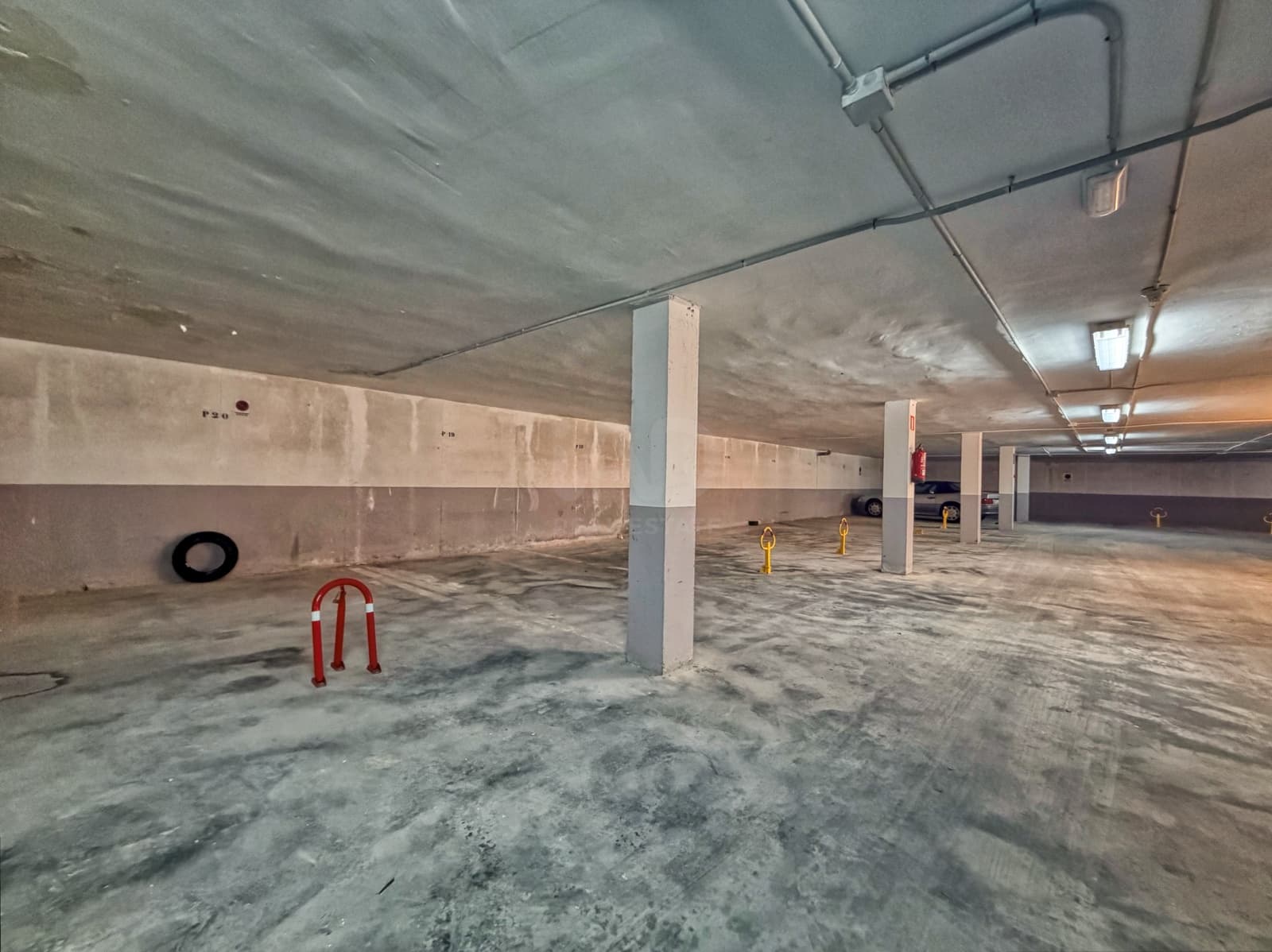 Garage for sale in Denia - € 11,500 (Ref: 9989091)