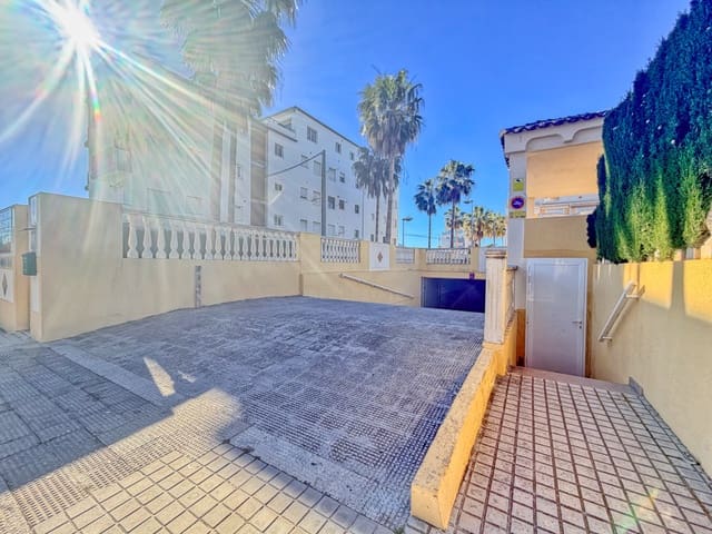 Garage for sale in Les Bassetes - El Marjal, Dénia - € 11,500 (Ref: 9989091)