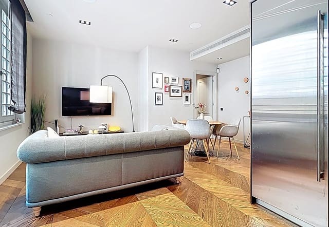 2 soverom Leilighet til salgs i Sant Pere, Santa Caterina i La Ribera, Barcelona by - € 795 000 (Ref: 9989092)
