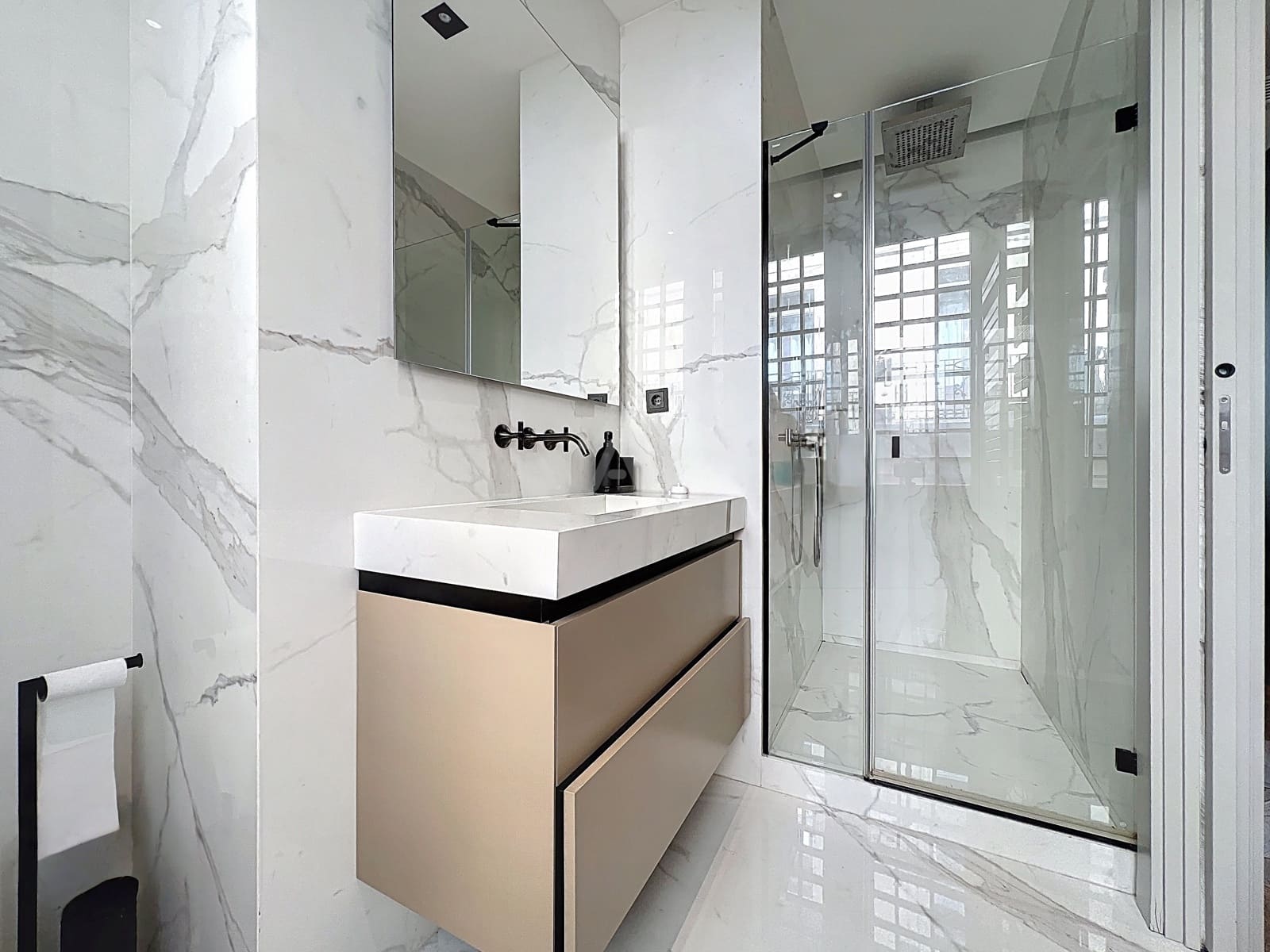 2 soverom Leilighet til salgs i Barcelona by - € 795 000 (Ref: 9989092)