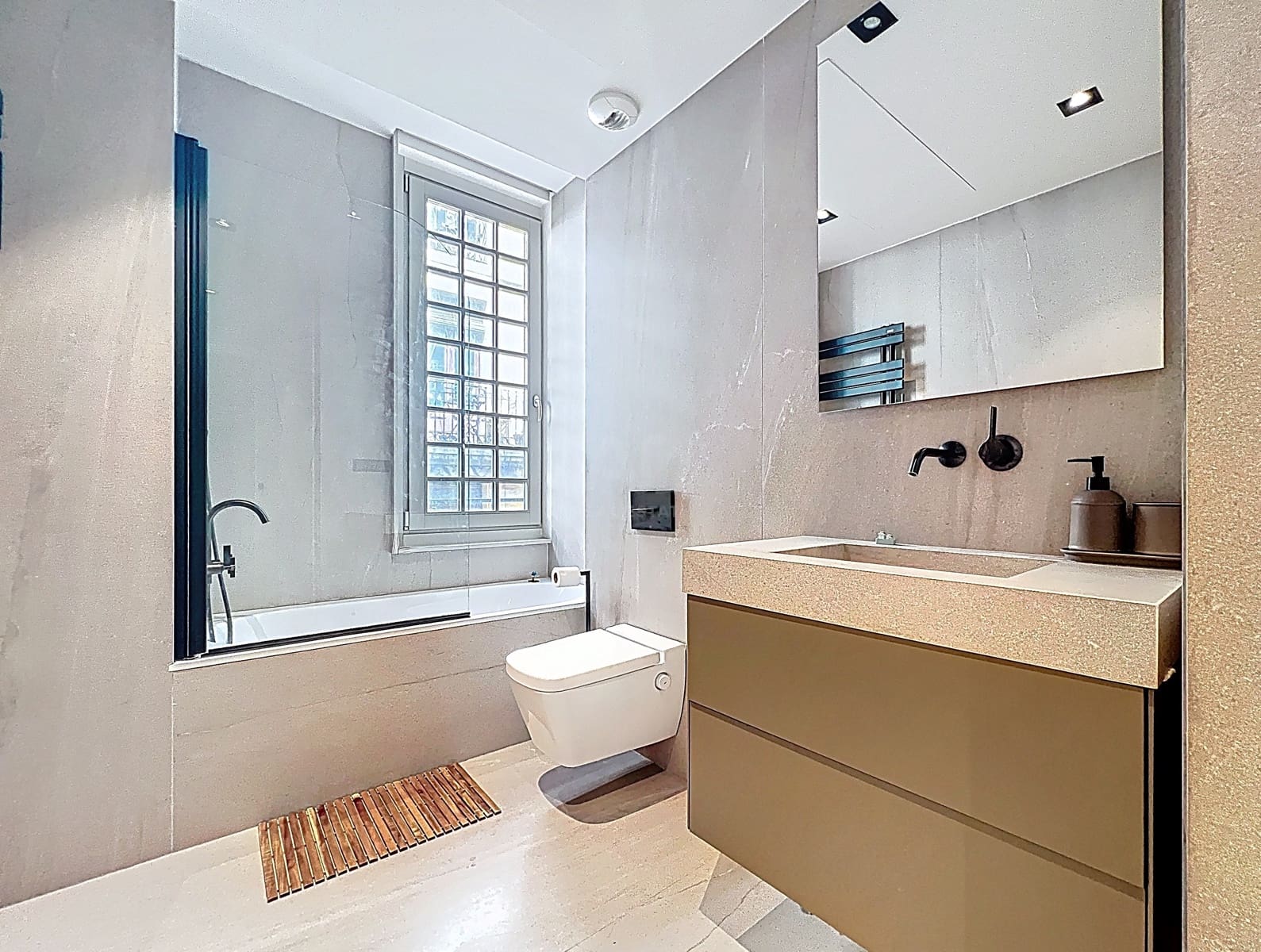 2 soverom Leilighet til salgs i Barcelona by - € 795 000 (Ref: 9989092)