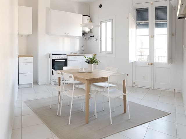 2 sypialnia Apartament na sprzedaż w El Raval, Miasto Barcelona - 140 000 € (Ref: 9989093)