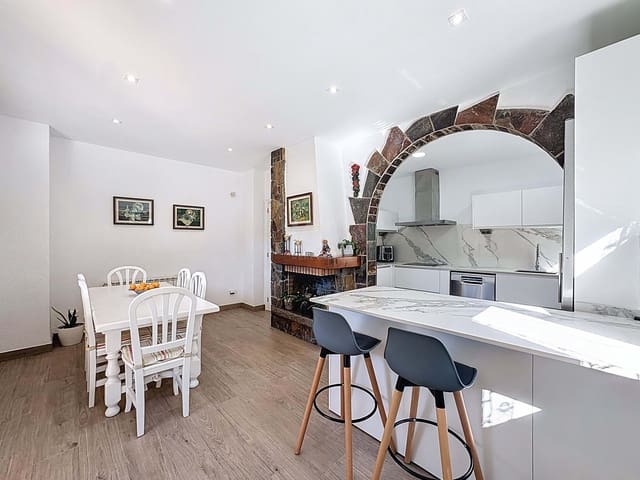 5 soverom Hus til salgs i Barcelona by med svømmebasseng garasje - € 830 000 (Ref: 9989096)