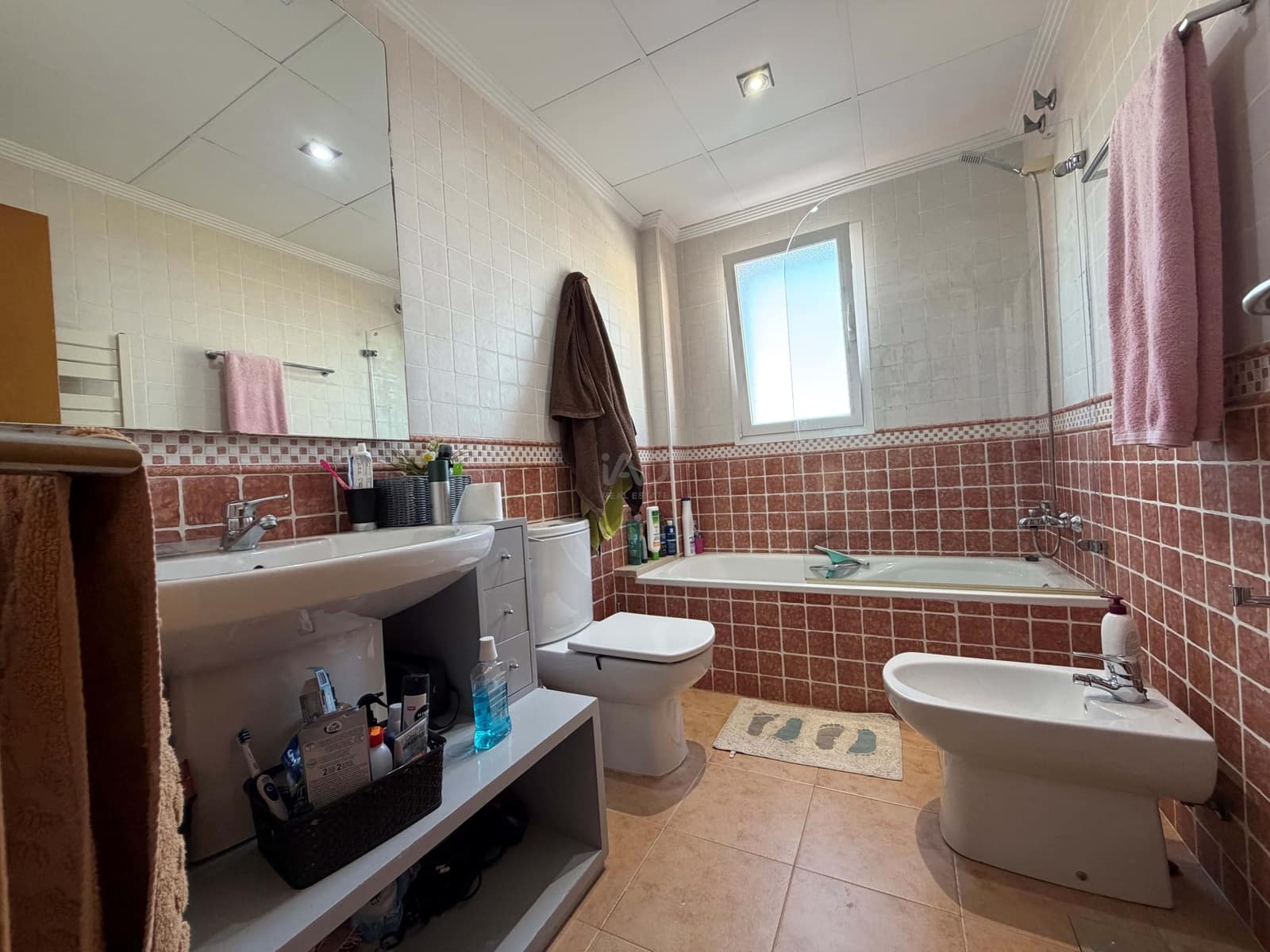 4 bedroom Terraced Villa for sale in Alicante / Alacant city with garage - € 370,000 (Ref: 9989097)