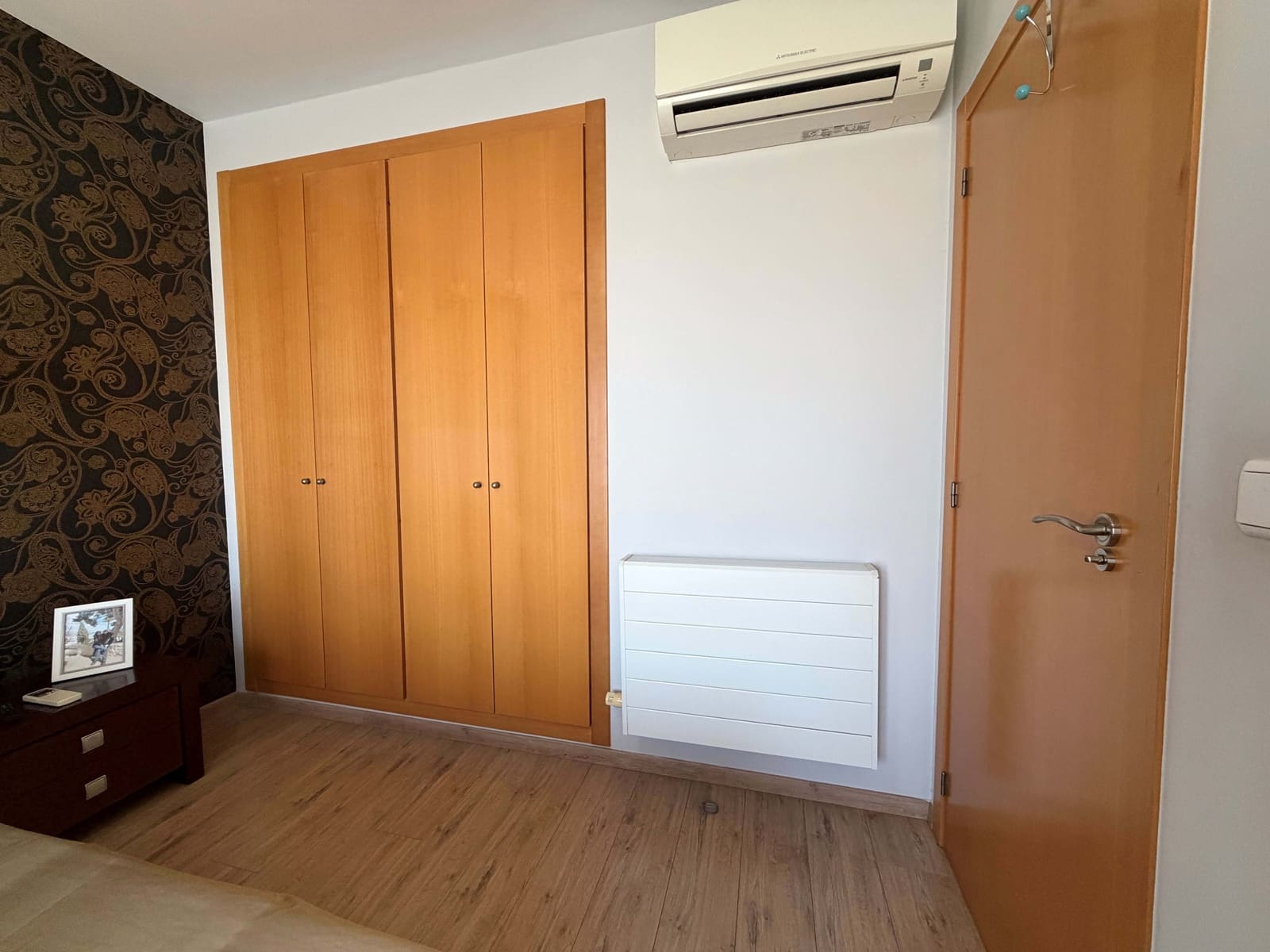 4 bedroom Terraced Villa for sale in Alicante / Alacant city with garage - € 370,000 (Ref: 9989097)