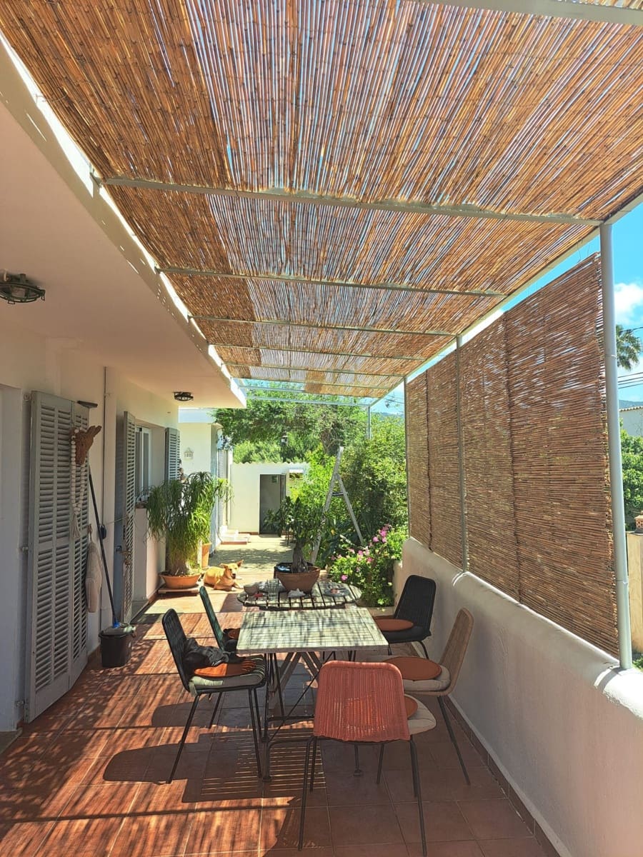 2 bedroom Townhouse for sale in Calvia with garage - € 880,000 (Ref: 9989099)