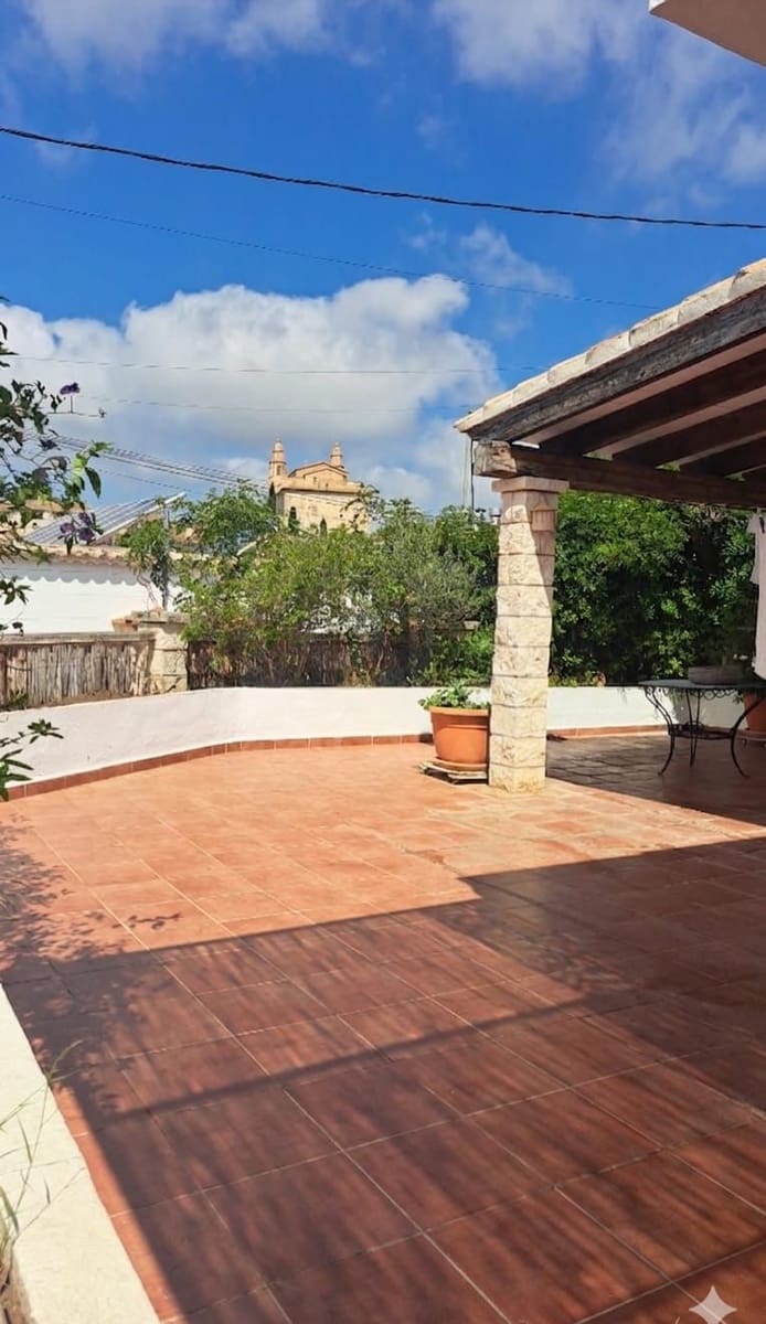 2 bedroom Townhouse for sale in Calvia with garage - € 880,000 (Ref: 9989099)