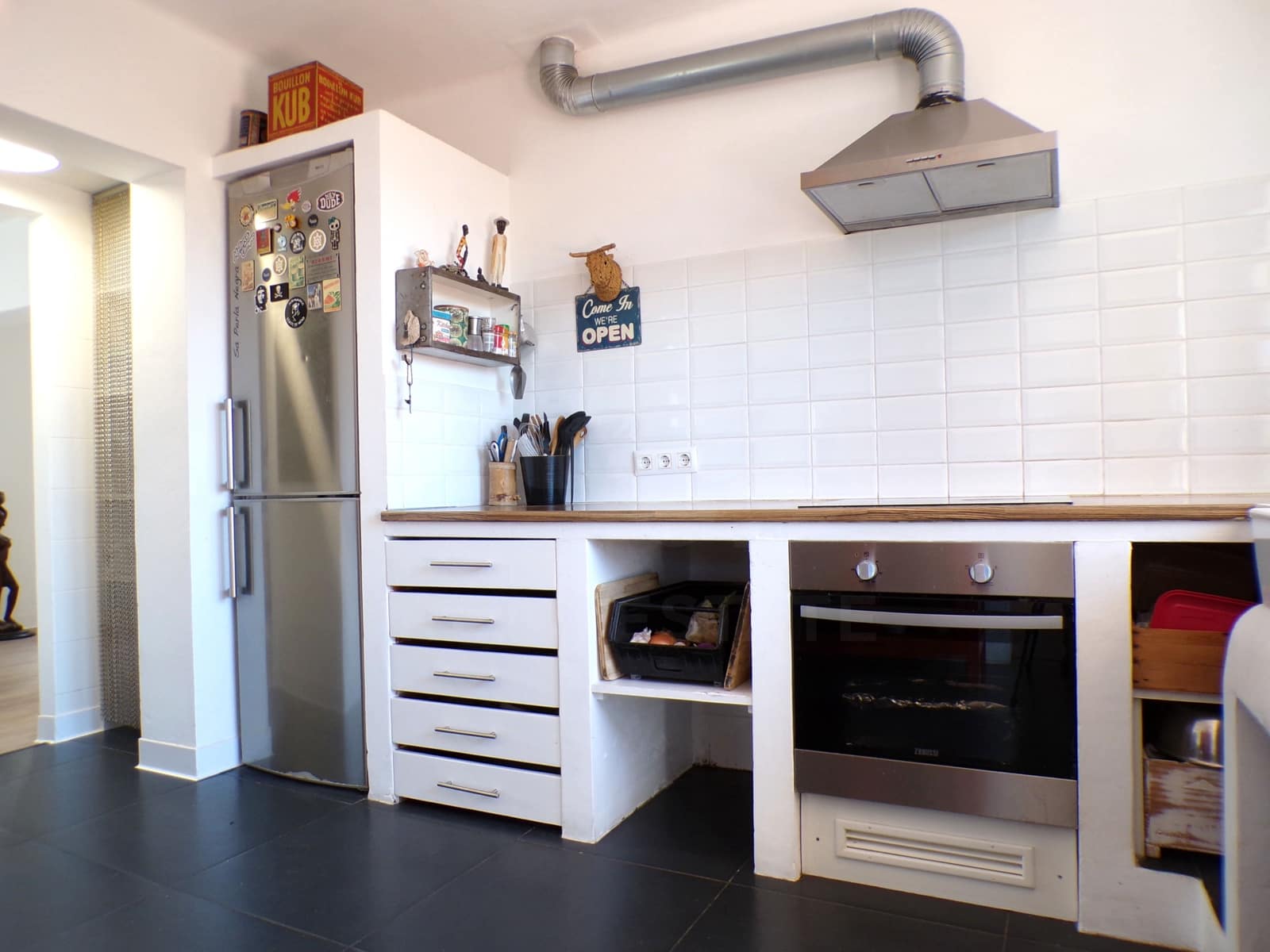 2 bedroom Townhouse for sale in Calvia with garage - € 880,000 (Ref: 9989099)