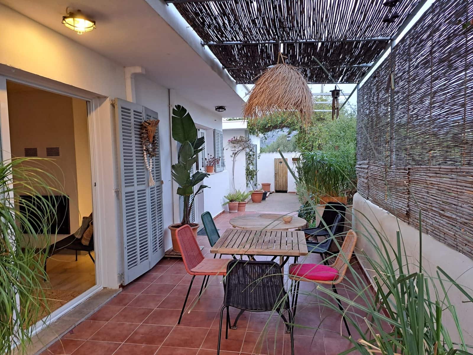 2 bedroom Townhouse for sale in Calvia with garage - € 880,000 (Ref: 9989099)