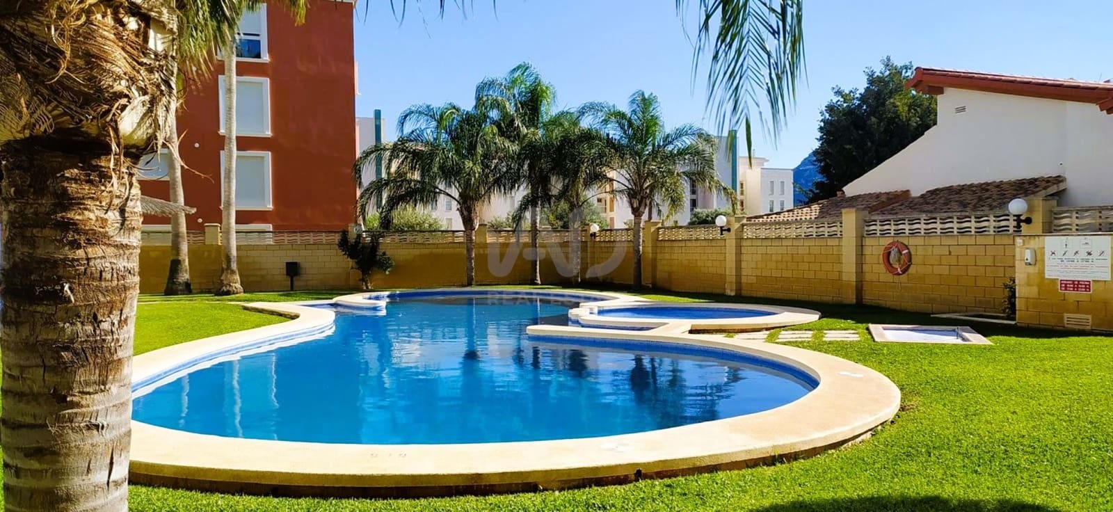 3 soveværelse Lejlighed til salg i Denia med swimmingpool garage - € 285.000 (Ref: 9989103)