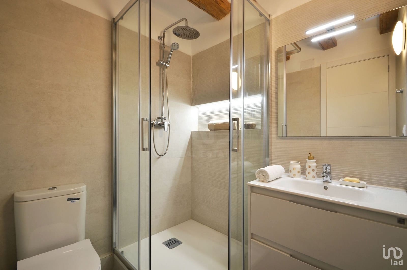 2 sypialnia Apartament na sprzedaż w Miasto Barcelona - 296 500 € (Ref: 9989104)