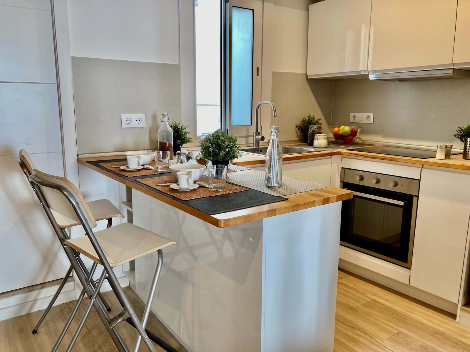2 sypialnia Apartament na sprzedaż w Miasto Barcelona - 296 500 € (Ref: 9989104)
