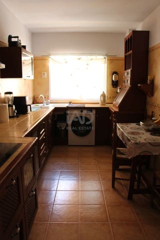 3 soveværelse Lejlighed til salg i Almería by - € 178.000 (Ref: 9989105)