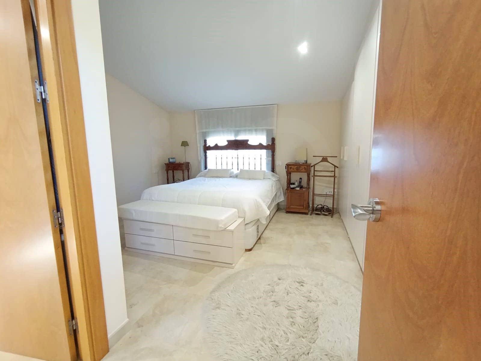 5 slaapkamer Huis te koop in Barcelona stad met zwembad garage - € 595.000 (Ref: 9989107)