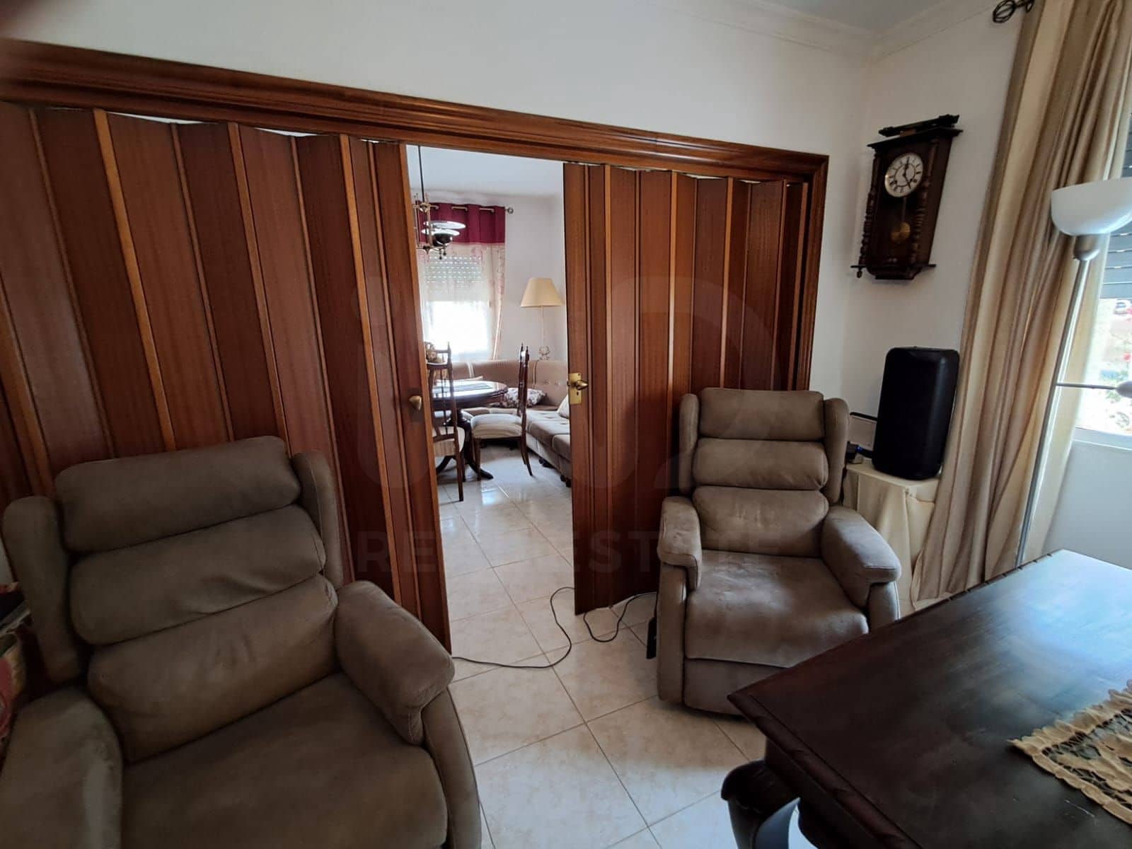 4 sypialnia Dom na sprzedaż w La Escucha z basenem - 238 000 € (Ref: 9989109)