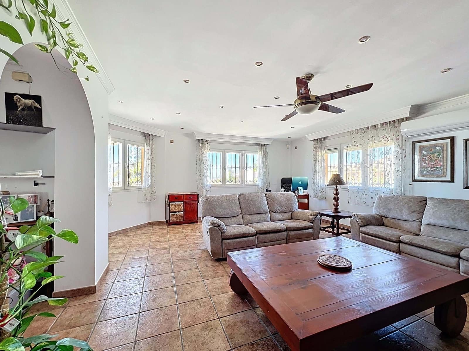 7 sovrum Hus till salu i Rincon de la Victoria med pool garage - 1 160 000 € (Ref: 9989110)