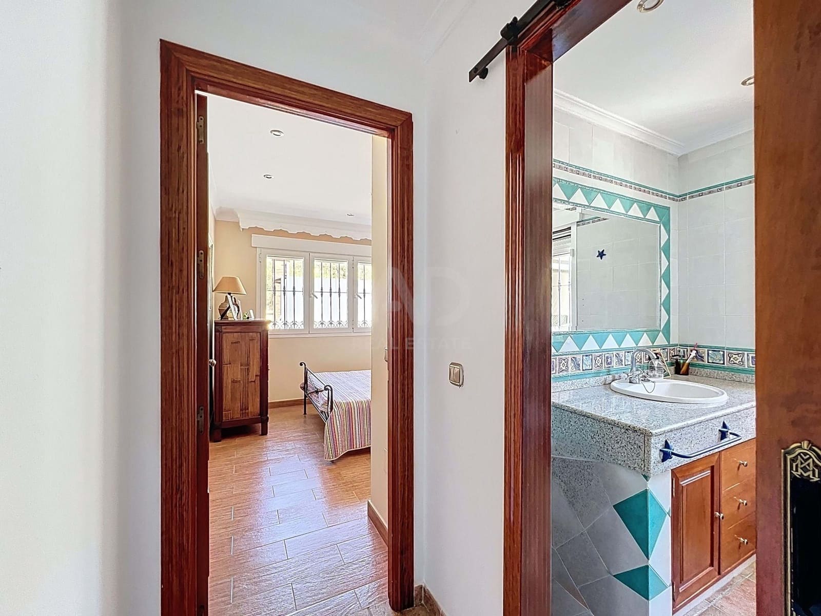 7 sovrum Hus till salu i Rincon de la Victoria med pool garage - 1 160 000 € (Ref: 9989110)