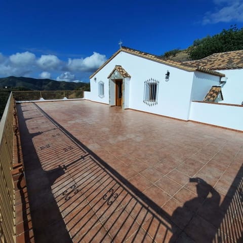 3 soverom Finca/Herregård til salgs i Sedella - € 515 000 (Ref: 9989112)